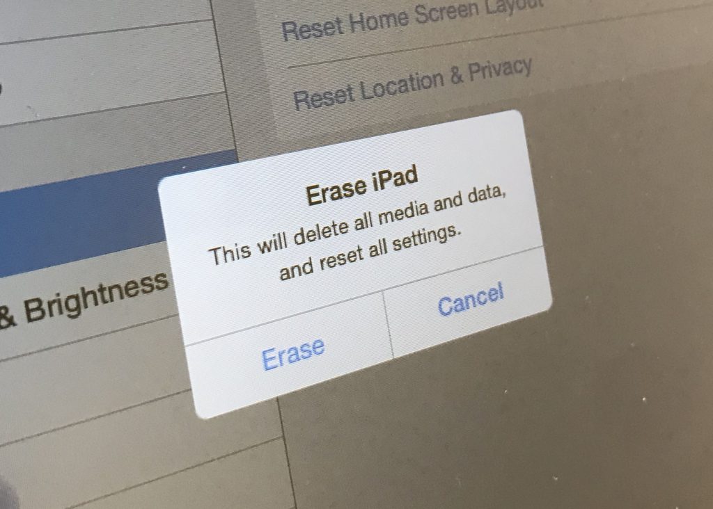 Erase iPad